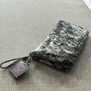 Sondra Roberts 1980 SR2 snake skin magnet double zip clutch purse bag new!